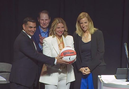 Image for story: WNBA awards Portland an expansion franchise that will begin play in 2026