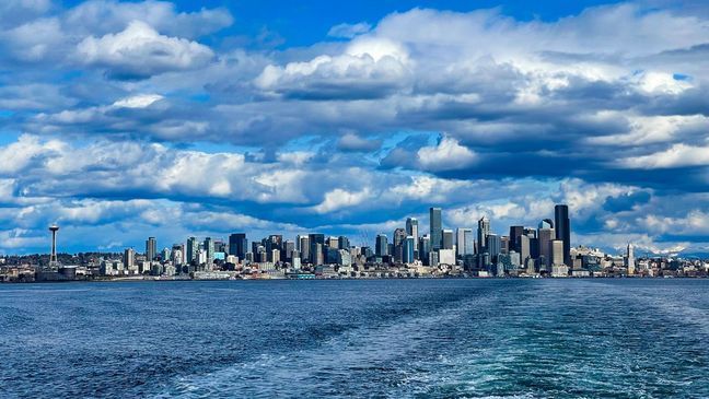 Seattle skyline from the Bainbridge Island ferry (Doug Mackenzie/Chime In)