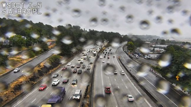 A cold front brings rain in late July to Seattle. (KOMO News)