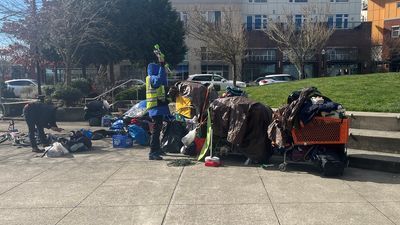 Image for story: Burien adds 500-foot buffer zones to its existing homeless camping ban