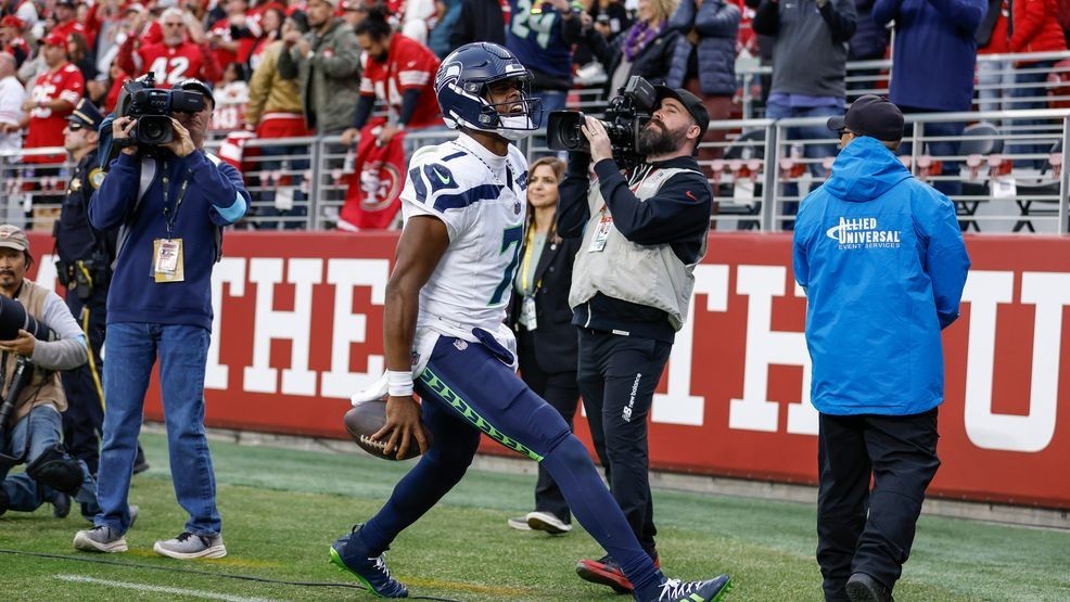 Image for story: Seahawks secure needed win with late game heroics, is it enough to save season?