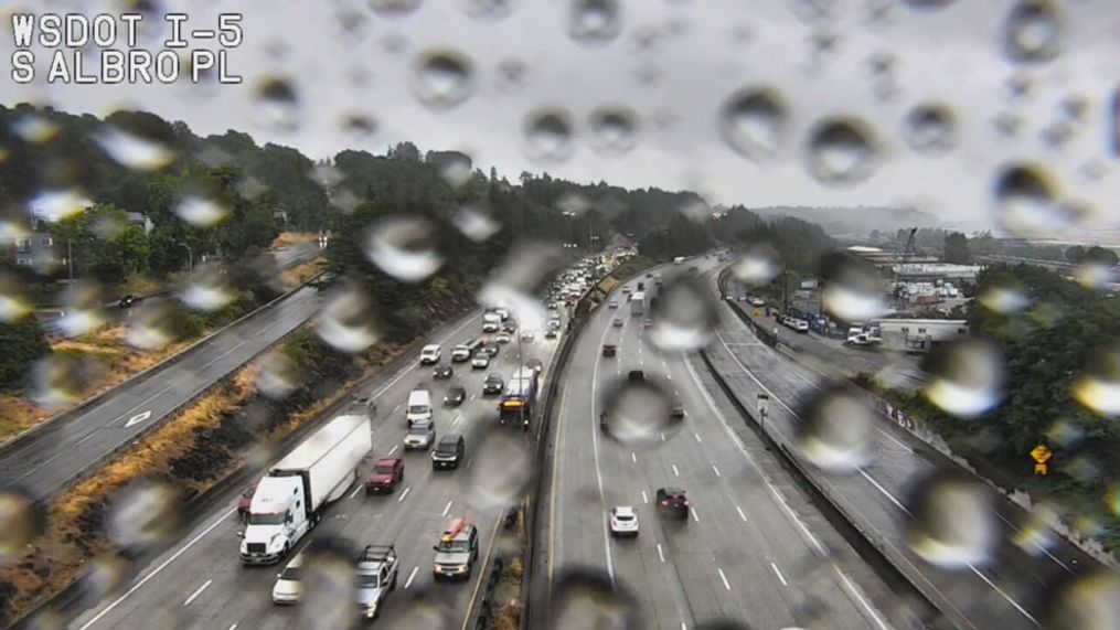 A cold front brings rain in late July to Seattle. (KOMO News)