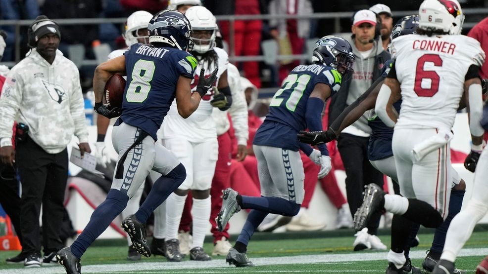 Image for story: Coby Bryant's pick-6 highlights big day for Seahawks' defense in 16-6 win over Cardinals