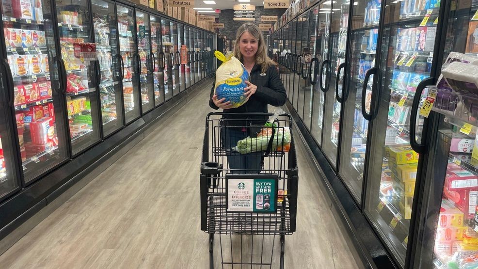 Image for story: 5 ways I trimmed $40 from my Thanksgiving grocery bill in 2024
